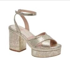 NEW Dolce Vita Laisha Distressed Leather Metallic Gold Platform Sandals - 8